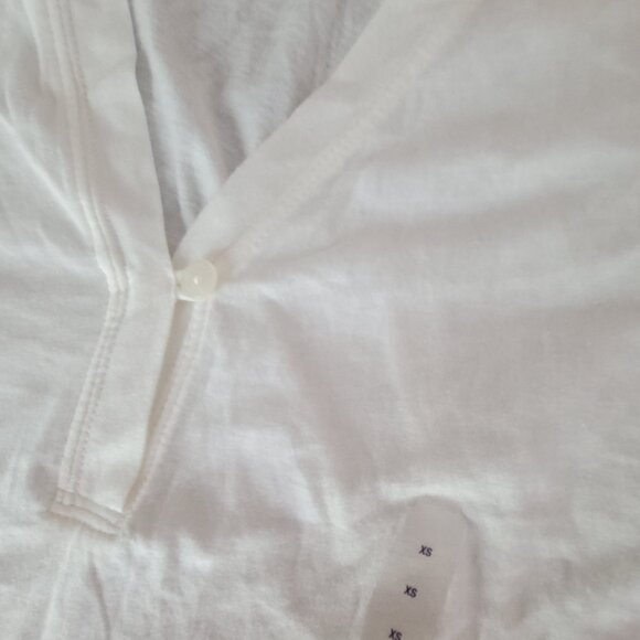 GAP Hooded T Shirts Bundle of 2 for $15 Brand New NWT - Picture 3 of 10